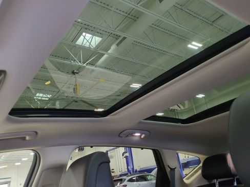 Used 2025 Genesis GV80 2.5T Advanced image 18