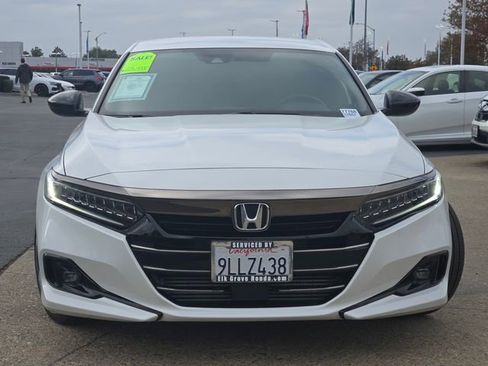 Used 2021 Honda Accord Sport image 2