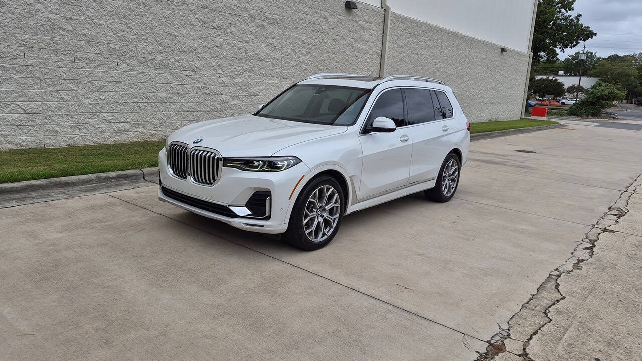 Used 2020 BMW X7 xDrive40i w/ Parking Assistance Package AWD/4WD image 2