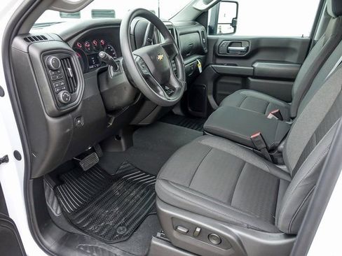 New 2026 Chevrolet Silverado 2500 Custom w/ Custom Value Package image 15