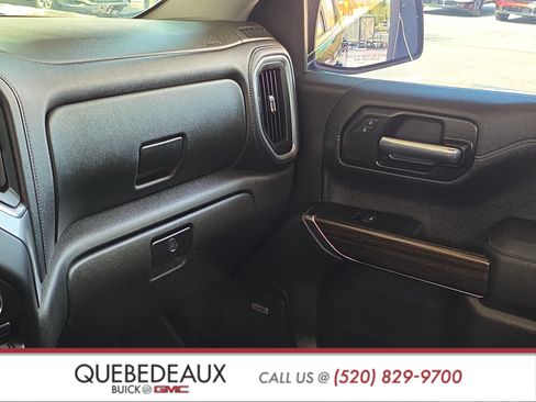 Used 2021 Chevrolet Silverado 1500 LT Trail Boss w/ Convenience Package II AWD/4WD image 21