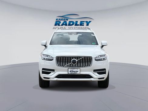 Used 2022 Volvo XC90 T8 Inscription w/ Advanced Package image 6