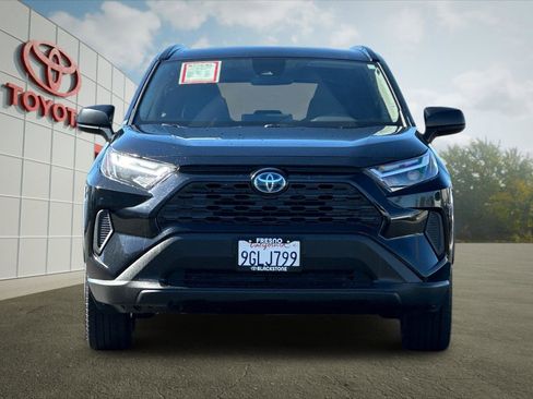 Certified 2023 Toyota RAV4 LE AWD/4WD image 8