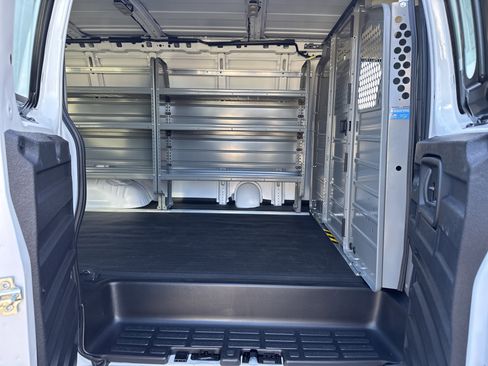 New 2025 GMC Savana 2500 w/ Driver Convenience Package image 32