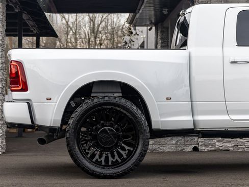 Used 2026 RAM 3500 Limited image 31