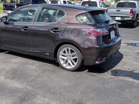 Used 2014 Lexus CT 200h FWD image 6