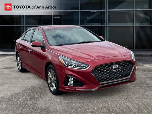 Used 2019 Hyundai Sonata SEL FWD image 1