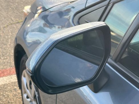 Used 2021 Toyota Corolla LE image 20