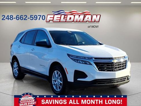 Used 2023 Chevrolet Equinox LS w/ LS Convenience Package image 8