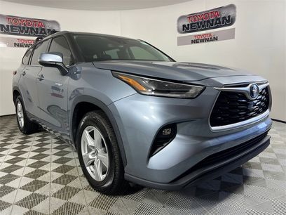 Used 2021 Toyota Highlander LE