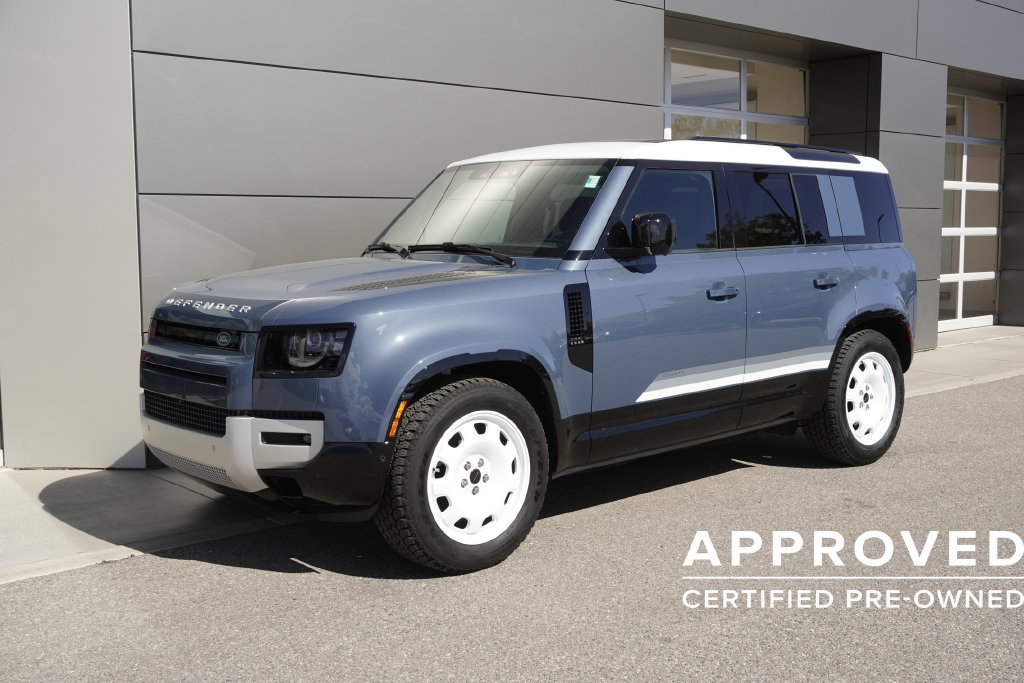 Used 2026 Land Rover Defender 110 S AWD/4WD image 3