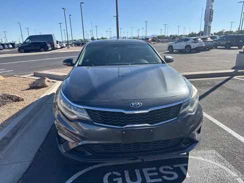 Used 2020 Kia Optima LX FWD image 2