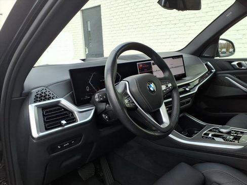 Used 2025 BMW X5 xDrive40i image 5