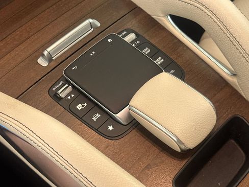 Certified 2021 Mercedes-Benz GLE 350 image 33