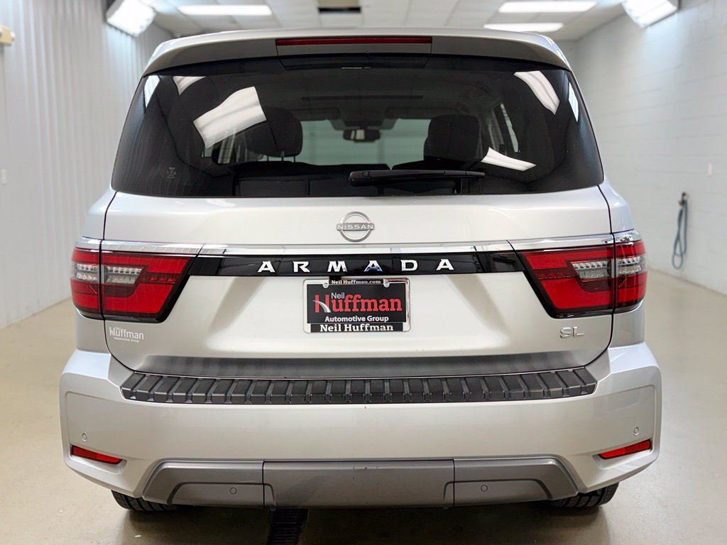 Used 2022 Nissan Armada SL w/ Captain's Chairs Package AWD/4WD image 7