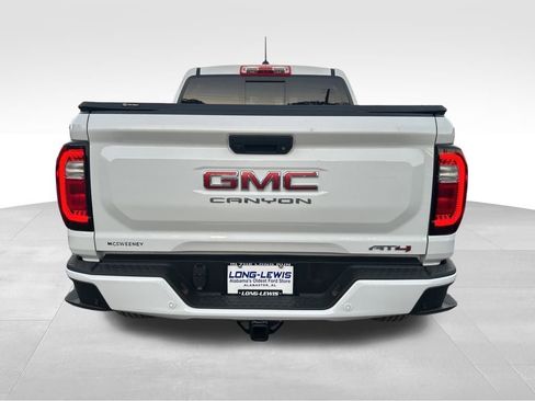 Used 2025 GMC Canyon AT4 image 7