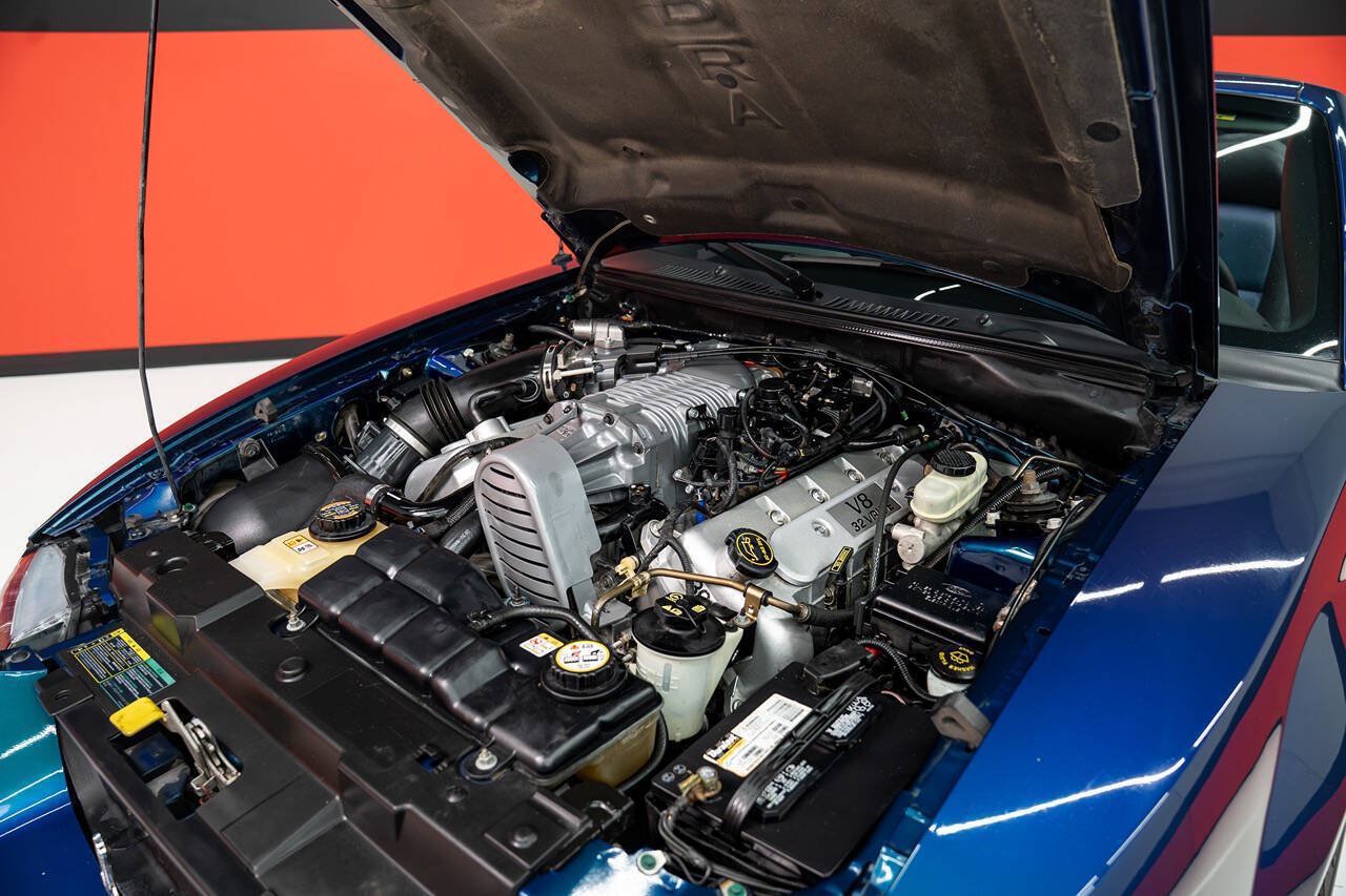 Used 2004 Ford Mustang Cobra RWD image 12