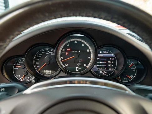 Used 2015 Porsche 911 Turbo S AWD/4WD image 46
