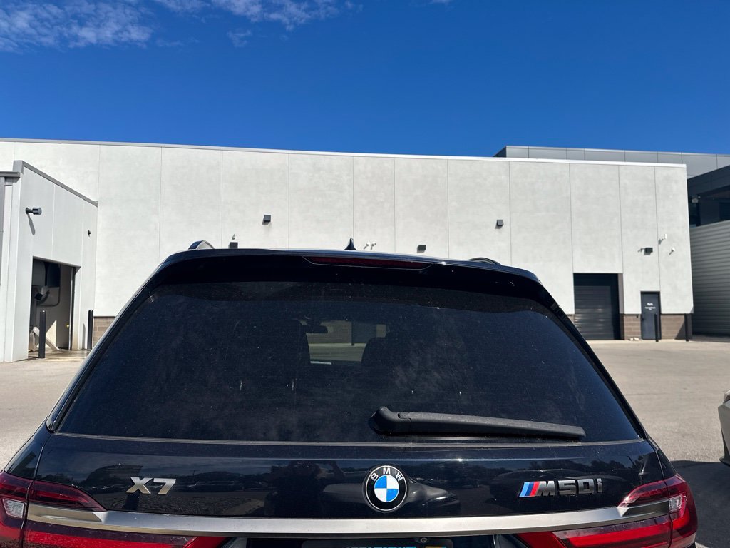 Used 2020 BMW X7 M50i w/ Executive Package AWD/4WD image 6