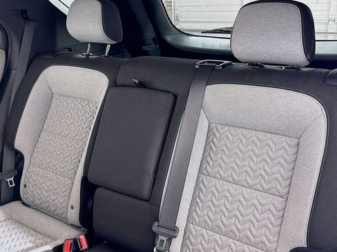 Used 2022 Chevrolet Equinox LT image 12