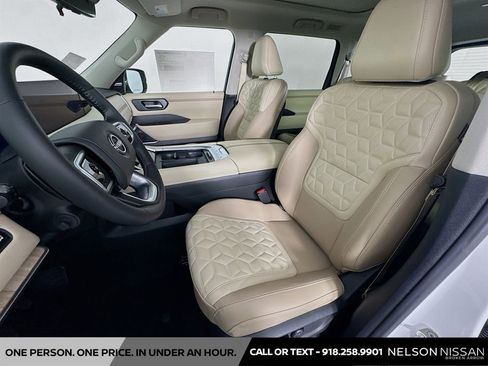 New 2026 Nissan Armada Platinum image 22