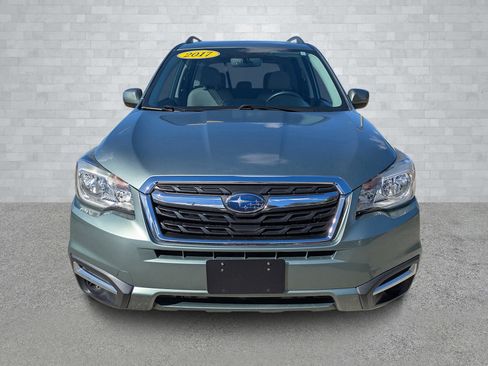 Used 2017 Subaru Forester 2.5i Premium w/ Popular Package #1A image 3