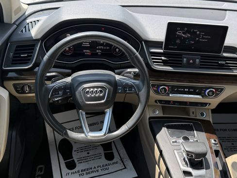 Used 2019 Audi Q5 2.0T Premium Plus w/ Premium Plus Package AWD/4WD image 20