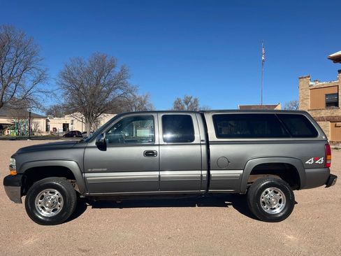 Used 2002 Chevrolet Silverado 2500 LS w/ Electrical Convenience Pkg image 4