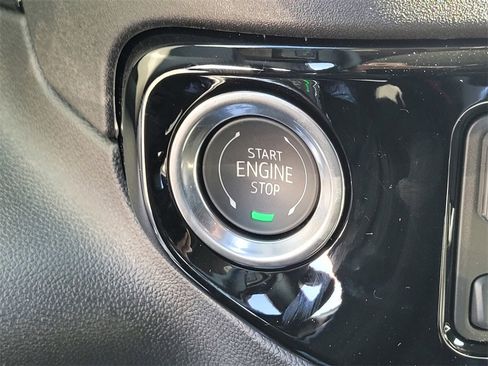 New 2026 GMC Sierra 1500 Elevation image 19