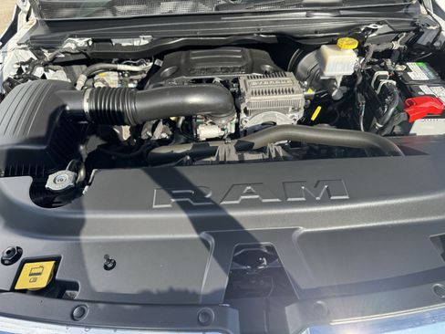 Used 2023 RAM 1500 Big Horn AWD/4WD image 31