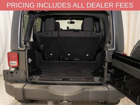 Used 2018 Jeep Wrangler Unlimited Sport S AWD/4WD image 5