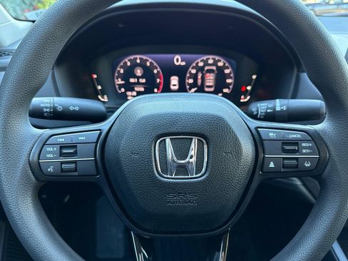 New 2025 Honda Accord LX image 24