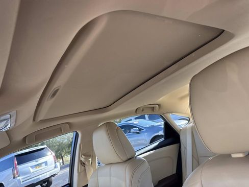 Used 2015 Toyota Avalon Limited image 30