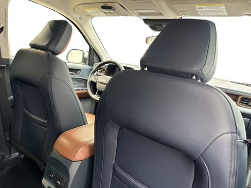 Used 2023 Ford Maverick Lariat w/ Lariat Luxury Package FWD image 43