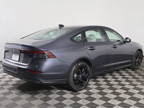 Certified 2025 Honda Accord SE image 10