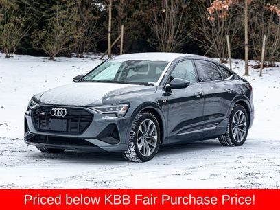 Used 2021 Audi e-tron Premium Plus w/ Premium Plus Package