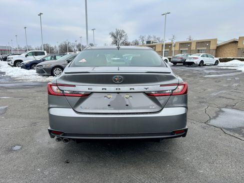 New 2026 Toyota Camry SE image 5