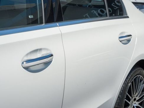 New 2026 Mercedes-Benz C 300 4MATIC Sedan image 16
