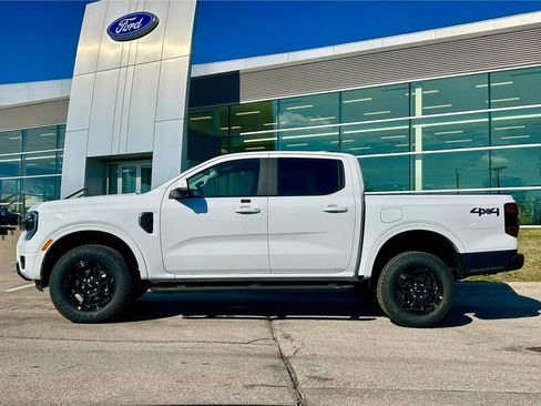 New 2026 Ford Ranger Lariat image 3