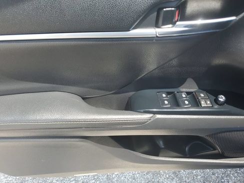 Used 2020 Toyota Camry XSE w/ Navigation Package FWD image 22