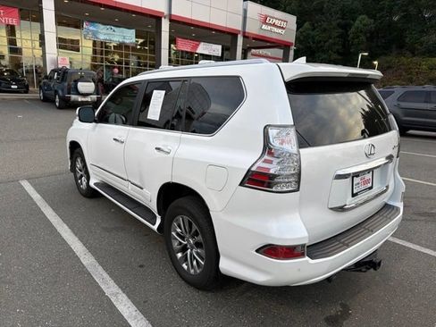 Used 2018 Lexus GX 460 Luxury AWD/4WD image 8
