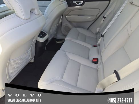 New 2026 Volvo XC60 B5 Ultra w/ Protection Package Premier AWD/4WD image 29