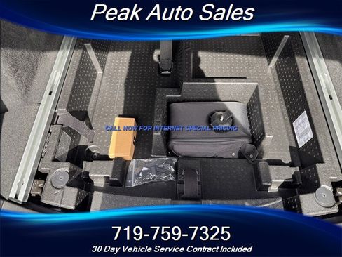 Used 2017 Cadillac XT5 Platinum w/ Driver Assist Package AWD/4WD image 31