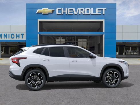 New 2026 Chevrolet Trax RS w/ Driver Confidence Package image 5