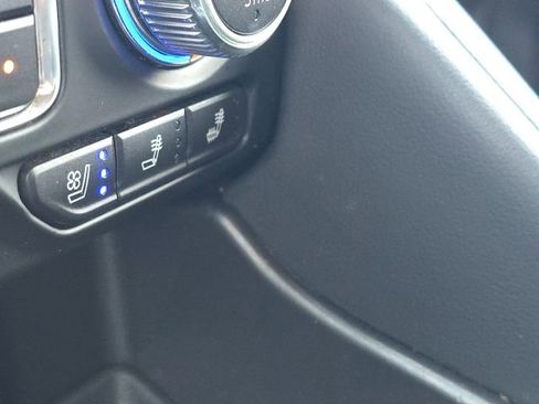 Used 2023 GMC Yukon SLT w/ SLT Premium Package image 38