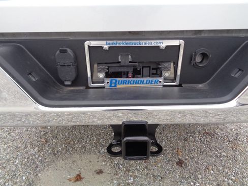 Used 2022 GMC Sierra 2500 SLE w/ SLE Convenience Package image 13