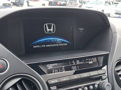 Used 2015 Honda Pilot Touring image 18