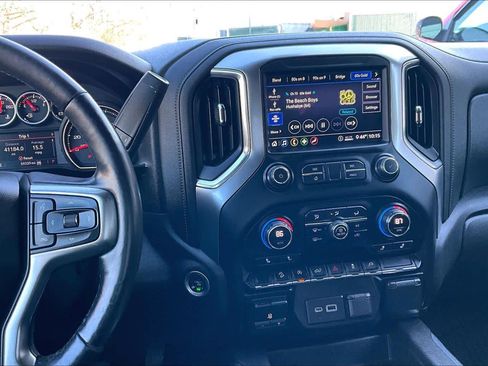 Used 2020 Chevrolet Silverado 1500 RST image 7