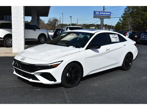 New 2026 Hyundai Elantra SEL Sport Premium image 1