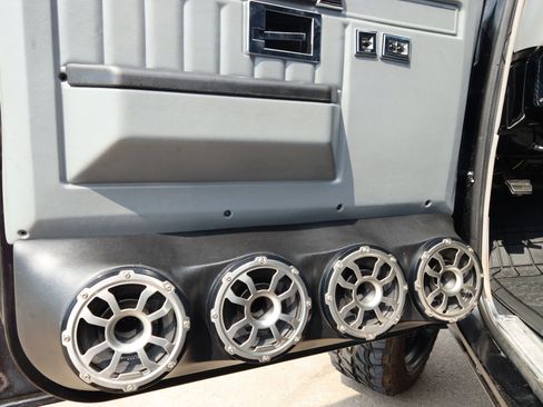 Used 1988 GMC Jimmy 4WD image 37